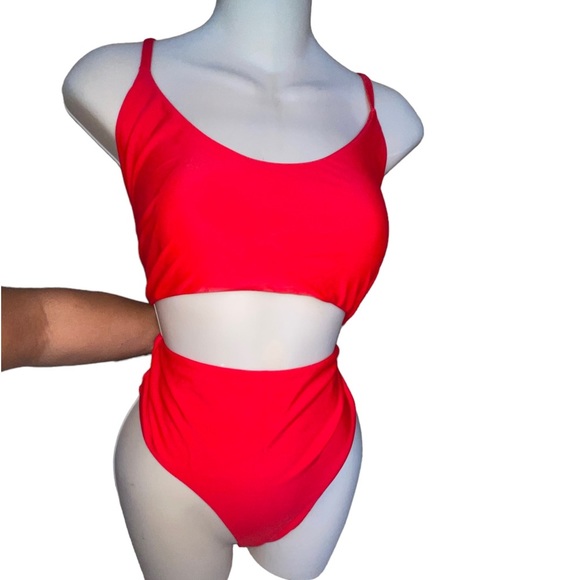 Blooming Jelly WOMAN’S Red Two Piece Swimsuit XL NWOT - Picture 3 of 7